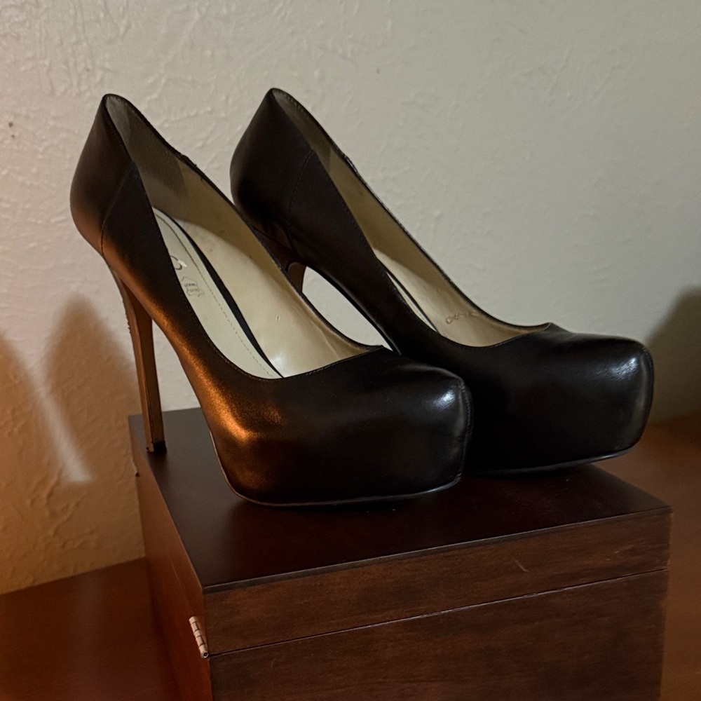 Aldo Classic Black Heels